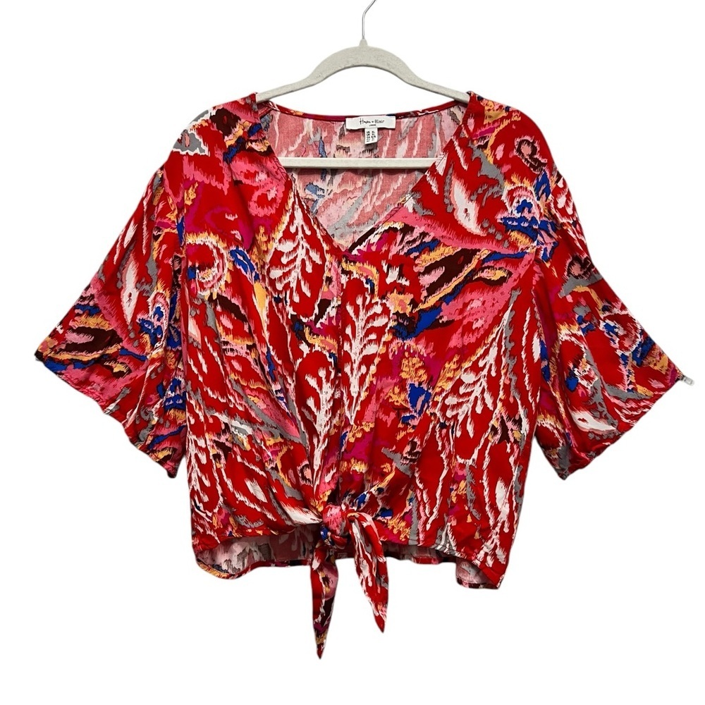 Multicolored V-Neck Flutter Sleeve Tie Front Blouse. Lightweight Women’s XL.